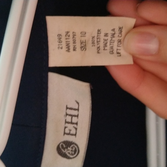 Vintage Pocketed Blazer - Picture 3 of 3